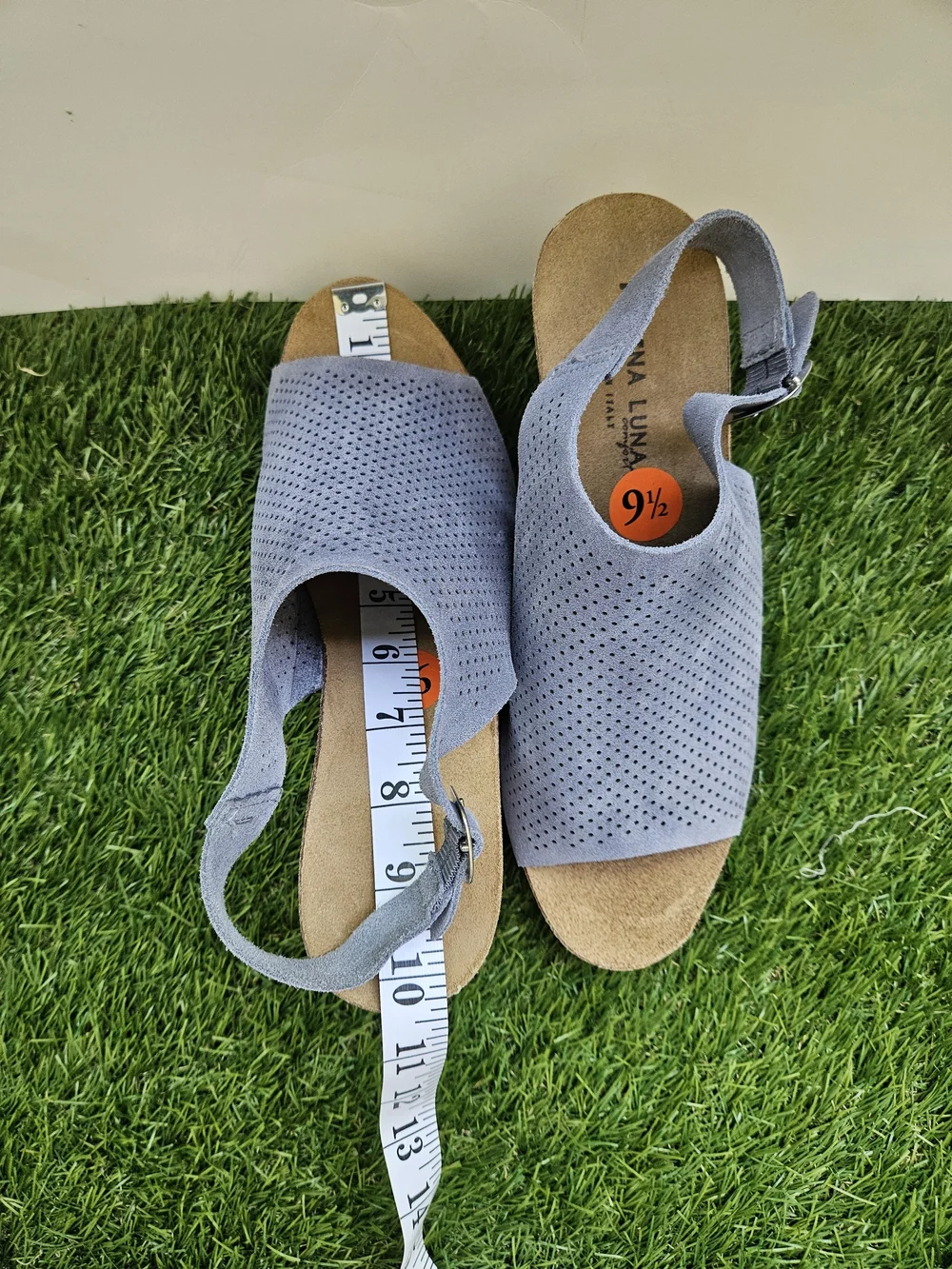 NWOB Marina Luna Italy Sandals 9.5 (40) Genuine Gray Suede Cork Wedge Comfort